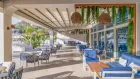 BERRY BLUE HOTEL Restaurants
