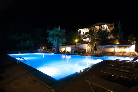 BIANCO OLYMPICO BEACH RESORT Pools & Beach