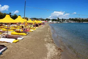BLEU NUIT HOTEL Pools & Beach