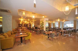 BLUE BAY PLATINUM Restaurants