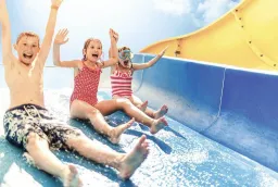 BLUE BAY PLATINUM Activities