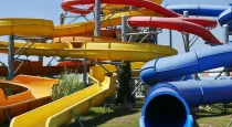 BLUE BAY PLATINUM Pools & Beach