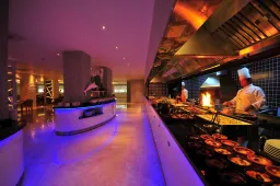 BLUE BAY PLATINUM Restaurants