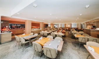 BLUE BAY STYLE HOTEL Restaurants