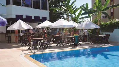 BLUE DIAMOND ALYA Pools & Beach
