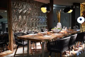 BLUE DREAM PALACE Restaurants