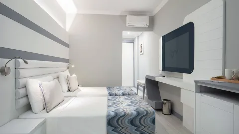 BLUE MARLIN DELUXE SPA RESORT Rooms