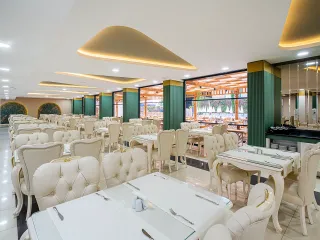 BLUE STAR HOTEL Restaurants