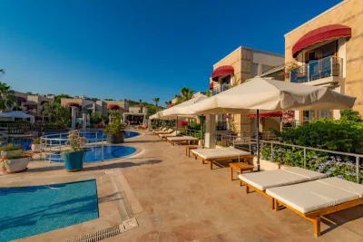 BODRIUM HOTEL Pools & Beach