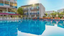BODRUM BEACH RESORT Pools & Beach