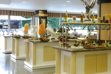 BONAPART SEALINE HOTEL Restaurants