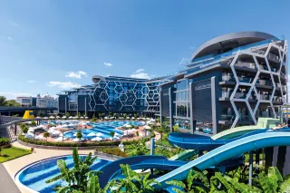 BOSPHORUS SORGUN Pools & Beach
