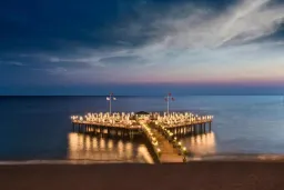 BOTANIK HOTEL-RESORT Pools & Beach