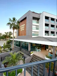 C ISTANBUL HOTEL General Images