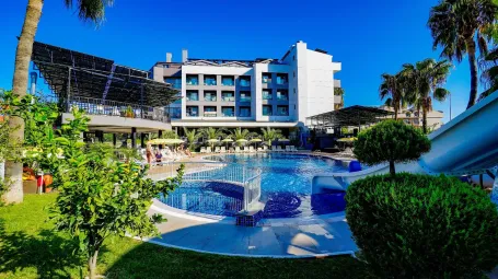 C ISTANBUL HOTEL General Images