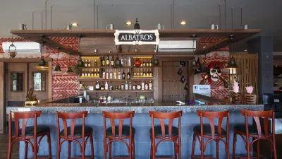 FLEUR BAY RESORT (ex.CACTUS FLEUR BEACH) Bars