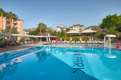 CALIMERA SUNPARK ALANYA Pools & Beach