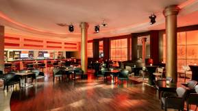 CALISTA LUXURY RESORT Bars