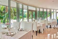 CALISTA LUXURY RESORT Restaurants