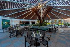 CALISTA LUXURY RESORT Restaurants