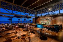 CALISTA LUXURY RESORT Bars