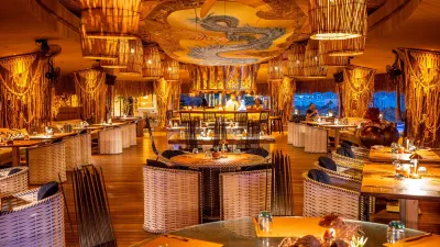 CARESSE A LUXURY COLLECTION RESORT-SPA Restaurants
