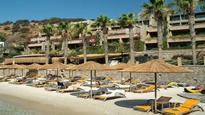 CARESSE A LUXURY COLLECTION RESORT-SPA Pools & Beach