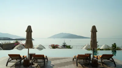 CARESSE A LUXURY COLLECTION RESORT-SPA Pools & Beach
