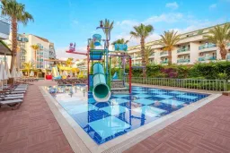 CARETTA RELAX HOTEL Pools & Beach