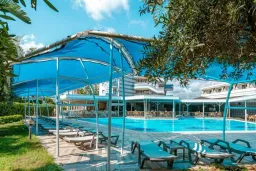CARETTA RELAX HOTEL Pools & Beach