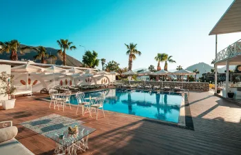 CASA BLANCA BEACH HOTEL 13+ Pools & Beach