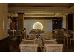 CASTIVAL HOTEL Restaurants