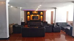 CASTLE PARK HOTEL Lobby