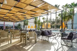 CASTLE PARK HOTEL Restaurants