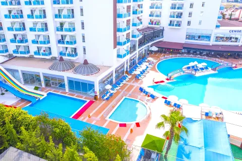 CENGER BEACH RESORT - SPA Pools & Beach