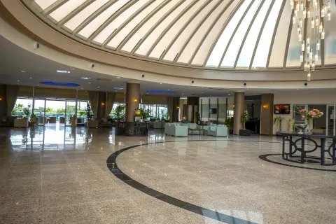 CENGER BEACH RESORT - SPA Lobby