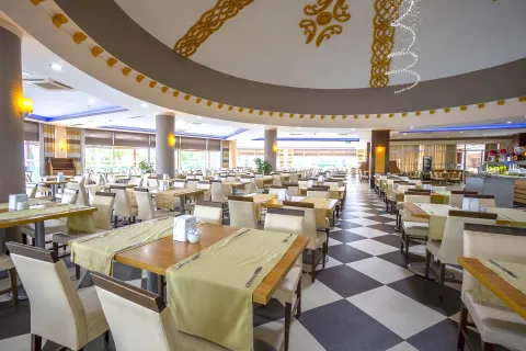 CENGER BEACH RESORT - SPA Restaurants