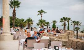 CESARS SIDE (ex. CESARS RESORT HOTEL) Restaurants