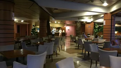 CHAMPION HOLIDAY VILLAGE Bars