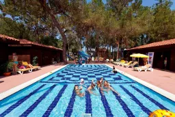CHAMPION HOLIDAY VILLAGE Mini Club