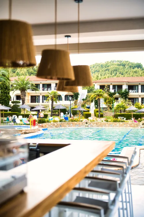 CHROUSSO VILLAGE HOTEL Bars