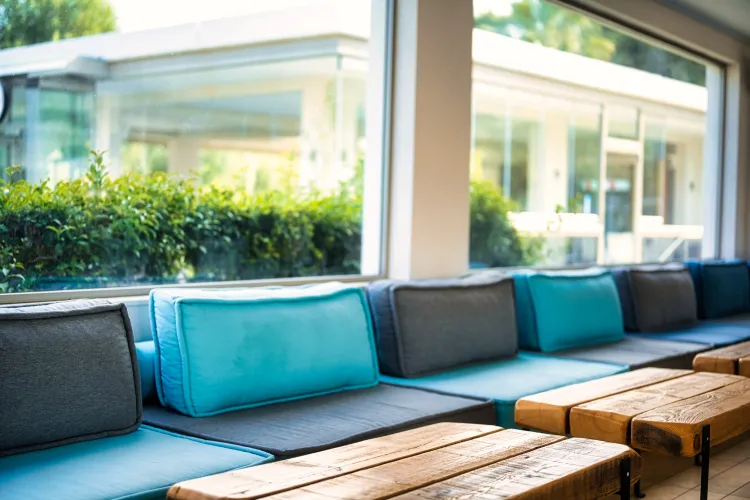 CHROUSSO VILLAGE HOTEL Bars
