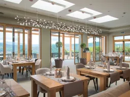 CHUKARA WINE - SPA HOTEL Restaurants