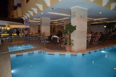 CITRUS PLAZA (ex.Artemis Princess Hotel) Bars