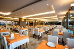 CITYS HILL HOTEL Restaurants
