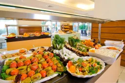 CITYS HILL HOTEL Restaurants