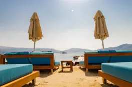 CLASS UNIQUE BEACH Pools & Beach