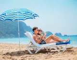 CLEOPATRA GOLDEN BEACH Pools & Beach