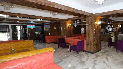 CLEOPATRA GOLDEN BEACH Lobby