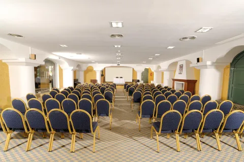 CLUB BELCEKIZ BEACH Meetings